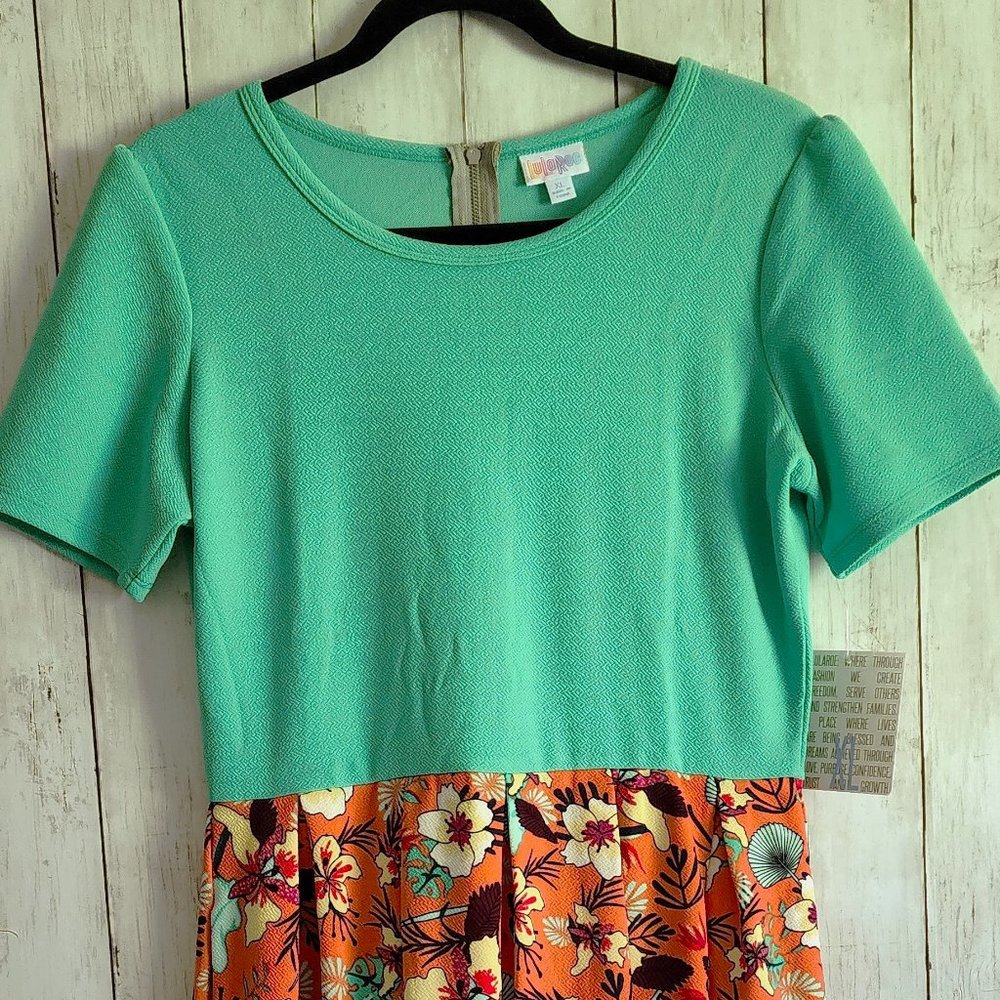 LuLaRoe Amelia Dress